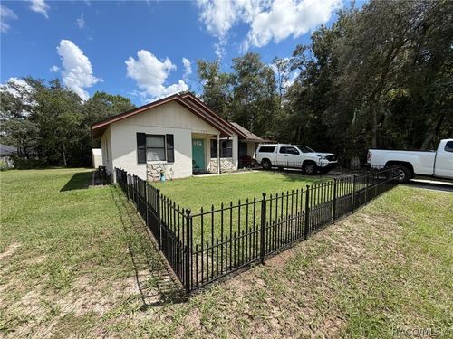 285 S Fitzpatrick Ave, Inverness, FL, 34453-0781 | Card Image