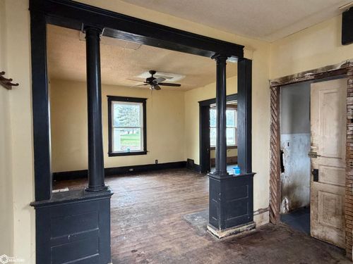 816 Cottonwood Ct, Burlington, IA, 52601-1960 | Card Image