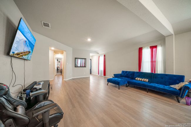 31646 Untrodden Way, House other with 4 bedrooms, 2 bathrooms and null parking in Bulverde TX | Image 12