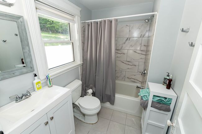 1566 Dover Rd, House other with 4 bedrooms, 2 bathrooms and null parking in Epsom NH | Image 13