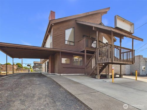 512 Cedar St, Walla Walla, WA, 99362-2536 | Card Image
