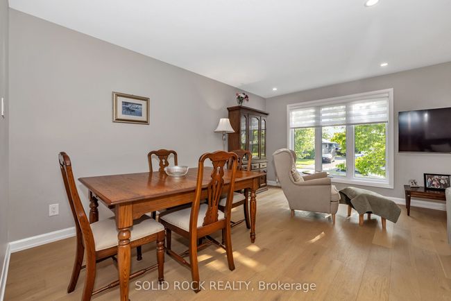1229 Erindale Dr, House other with 4 bedrooms, 2 bathrooms and 3 parking in Ottawa ON | Image 5
