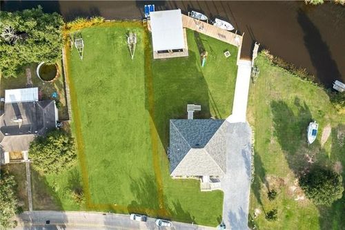 607 Legendre Dr, Slidell, LA, 70460-3427 | Card Image