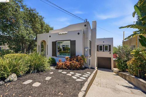 3142 Maxwell Ave, Oakland, CA, 94619-3334 | Card Image