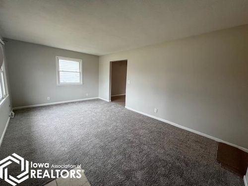 800 E Cedar Ln, Mount Pleasant, IA, 52641-1406 | Card Image