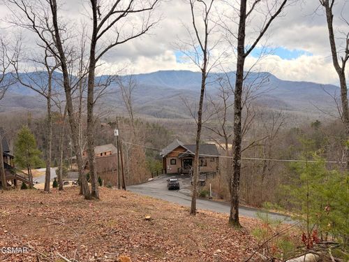 78 Vixen Run, Gatlinburg, TN, 37738 | Card Image