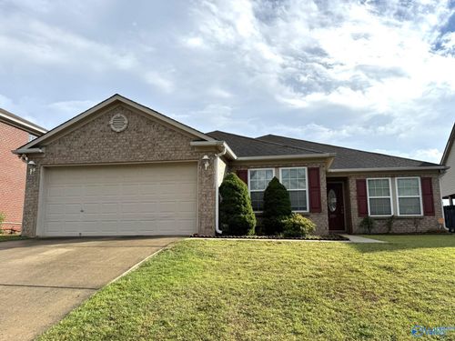219 Ivyleaf Dr Nw, Madison, AL, 35757-5901 | Card Image