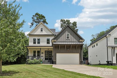 11242 Rozzelles Ferry Rd, Charlotte, NC, 28214-6406 | Card Image