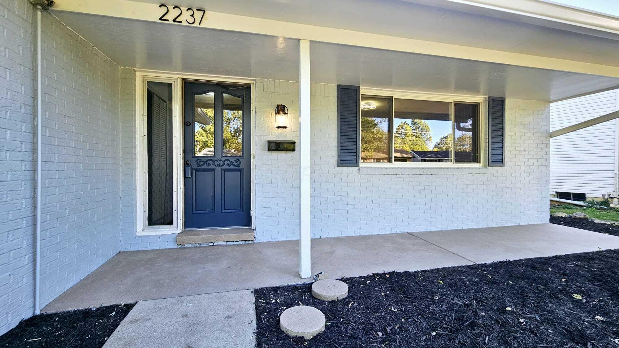 Waldorf Rd, Columbus, OH 43229