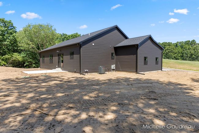3551 Leaf Ln, House other with 3 bedrooms, 3 bathrooms and null parking in Freeport MI | Image 42