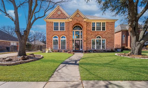 8525 Castle Creek Rd, North Richland Hills, TX, 76182-8411 | Card Image