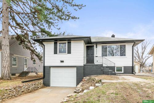 4625 Camden Ave, Omaha, NE, 68104-2434 | Card Image