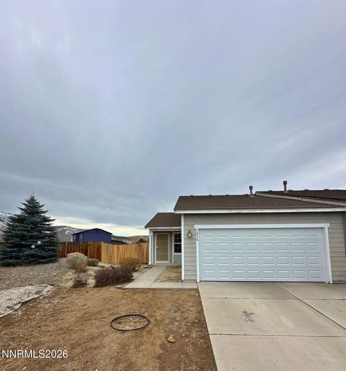 8675 Crimson Sky Ct, Reno, NV, 89506-4141 | Card Image