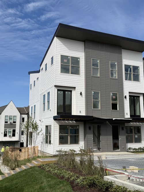 110 Mammoth Pass, Nashville, TN, 37216-3140 | Card Image