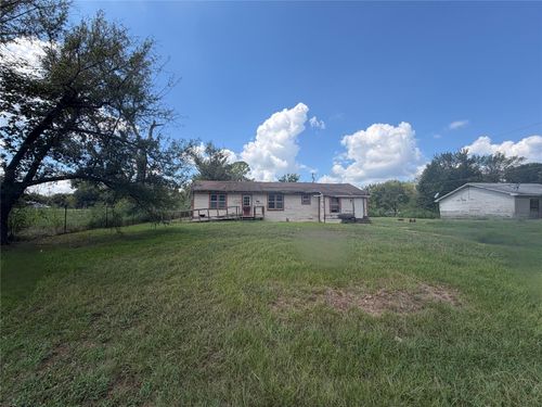 801 Clark St, Fairfield, TX, 75840-2317 | Card Image