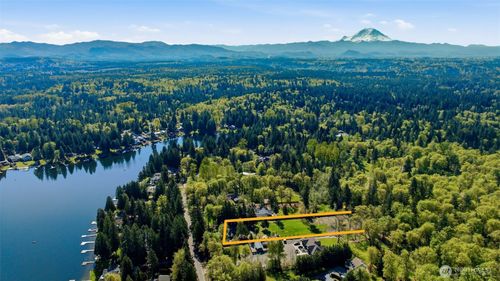 31061 W Lake Morton Dr Se, Kent, WA, 98042-9726 | Card Image