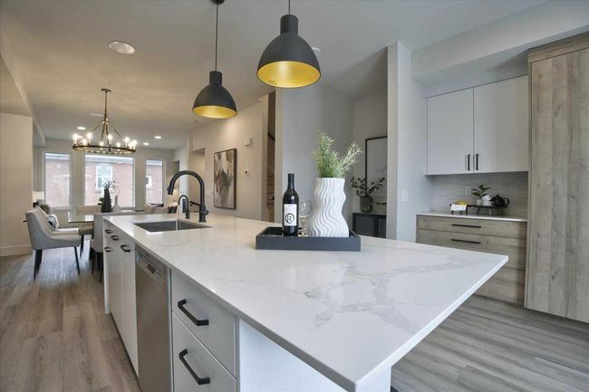 2222 5 St Sw, Townhouse with 3 bedrooms, 2 bathrooms and 2 parking in Calgary AB | Image 20