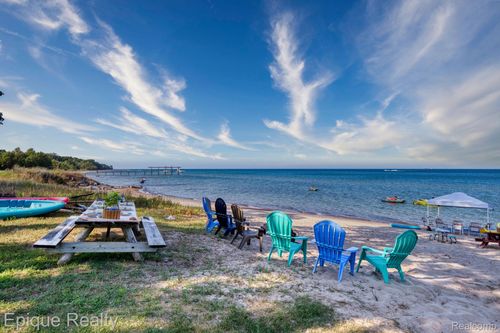 7178 2nd St, Lakeport, MI, 48059-1901 | Card Image