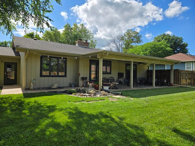 View of the back of the house | Image 32