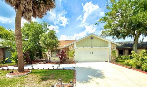 329 Kantor Blvd, CASSELBERRY, FL, 32707-5760 | Card Image