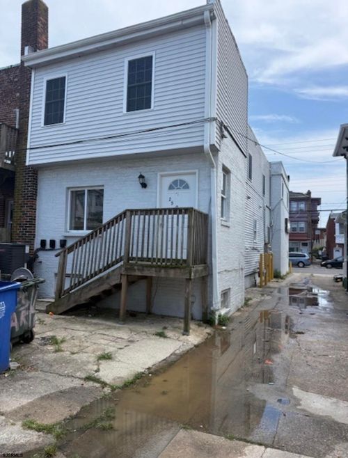2509 Arctic Ave, Atlantic City, NJ, 08401 | Card Image