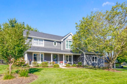 205 Spruce Ct, Yorkville, IL, 60560-9582 | Card Image