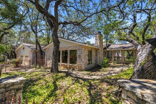 3243 Swandale St, San Antonio, TX, 78230 | Card Image