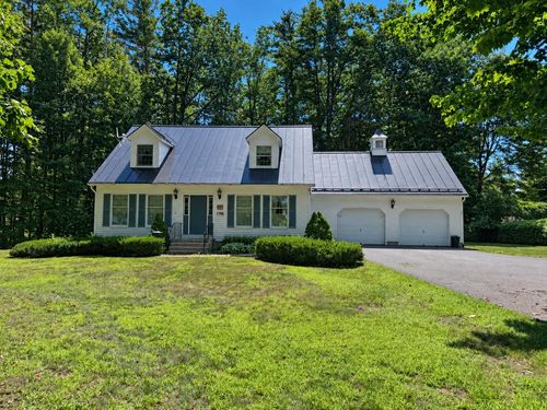 196 Spruce Street, Newport City, VT, 05855 | Card Image