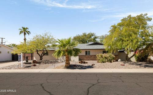 4802 N 83rd St, Scottsdale, AZ, 85251-1700 | Card Image