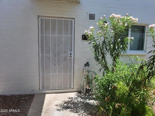 apt-e107-720 N 82nd St, Scottsdale, AZ, 85257-3845 | Card Image