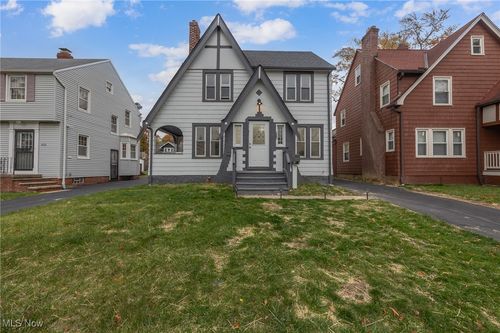 939 Vineshire Rd, Cleveland Heights, OH, 44121-1343 | Card Image