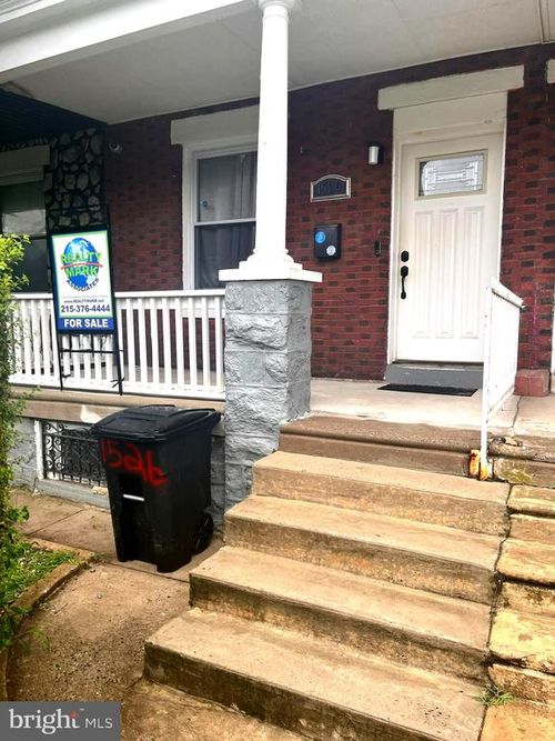 1526 Robinson St, PHILADELPHIA, PA, 19151-4244 | Card Image