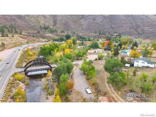 2186 Apple Valley Rd, Lyons, CO, 80540-9010 | Card Image