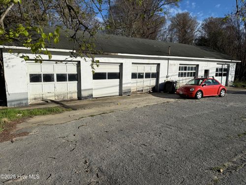 1916 Hwy 11 55, Kinston, NC, 28504-4763 | Card Image