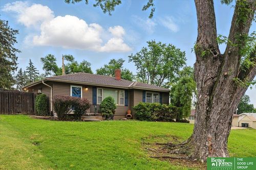 8806 Nicholas St, Omaha, NE, 68114-2740 | Card Image