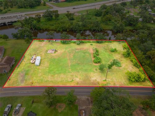 315 Edgewater St, Clute, TX, 77531-2016 | Card Image