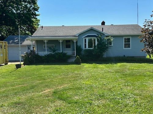 7585 Pyle South Amherst Rd, Amherst, OH, 44001-2123 | Card Image