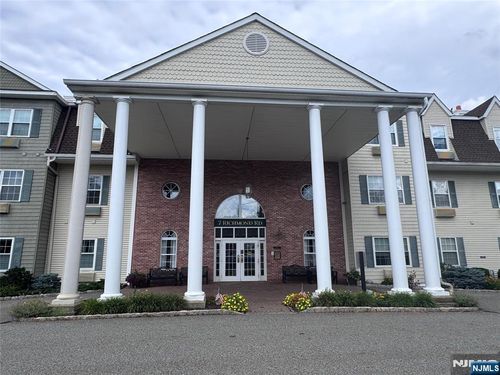 7401 Richmond Rd, West Milford, NJ, 07480-5127 | Card Image