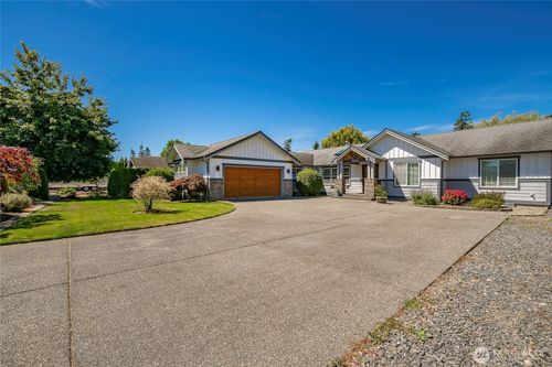8255 Snohomish Rd, Blaine, WA, 98230-9549 | Card Image