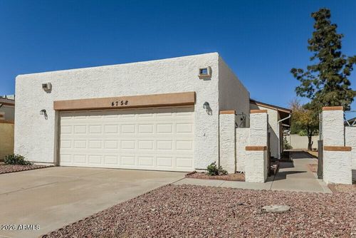 4758 W Escuda Dr, Glendale, AZ, 85308-5137 | Card Image