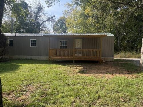282 Campground Rd, Livingston, TN, 38570-8920 | Card Image