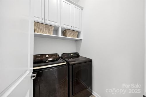 3981 Spinnaker Pl, Denver, NC, 28037-7713 | Card Image