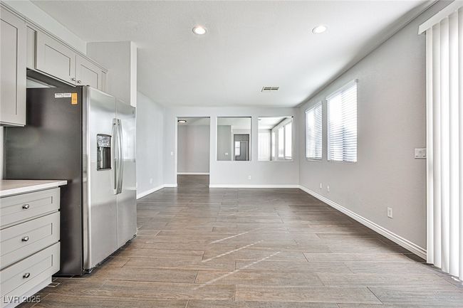 5575 Cresent Valley St, House other with 4 bedrooms, 2 bathrooms and null parking in Las Vegas NV | Image 9