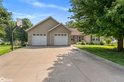 920 S 4th St, Wapello, IA, 52653-1468 | Card Image