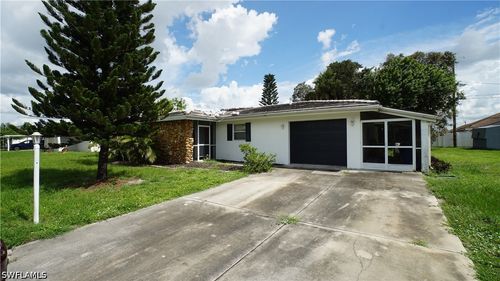 320 Hollywood St, LEHIGH ACRES, FL, 33936-5336 | Card Image