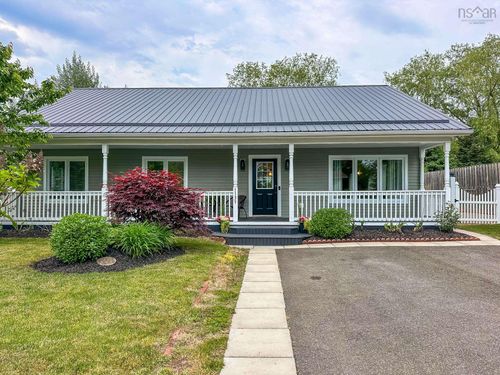 1133 Chapel St, Canning, NS, B0P1H0 | Card Image