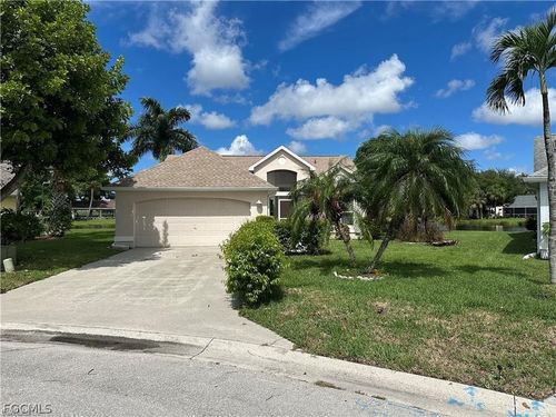 9140 Greenleaf Ct, FORT MYERS, FL, 33919-8310 | Card Image