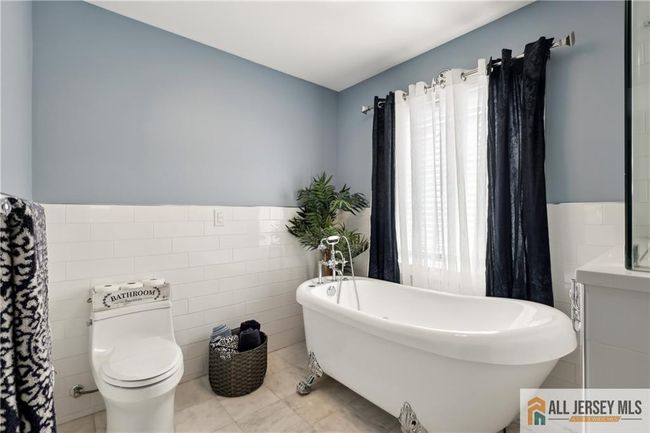 93 Connolly Dr, House other with 4 bedrooms, 3 bathrooms and null parking in Milltown NJ | Image 16