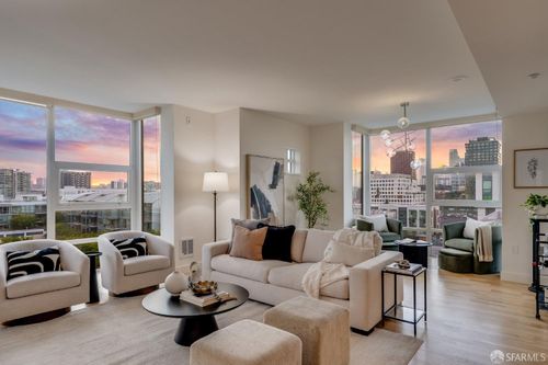 802-330 Mission Bay Blvd N, San Francisco, CA, 94158-2140 | Card Image