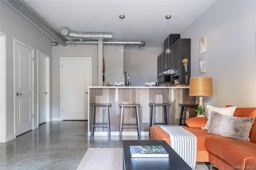 108-128 Vineyard Avenue, Lloyd, NY, 12528 | Card Image